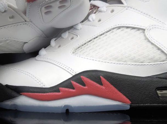 Air Jordan V - White - Fire Red - Black | Detailed Images