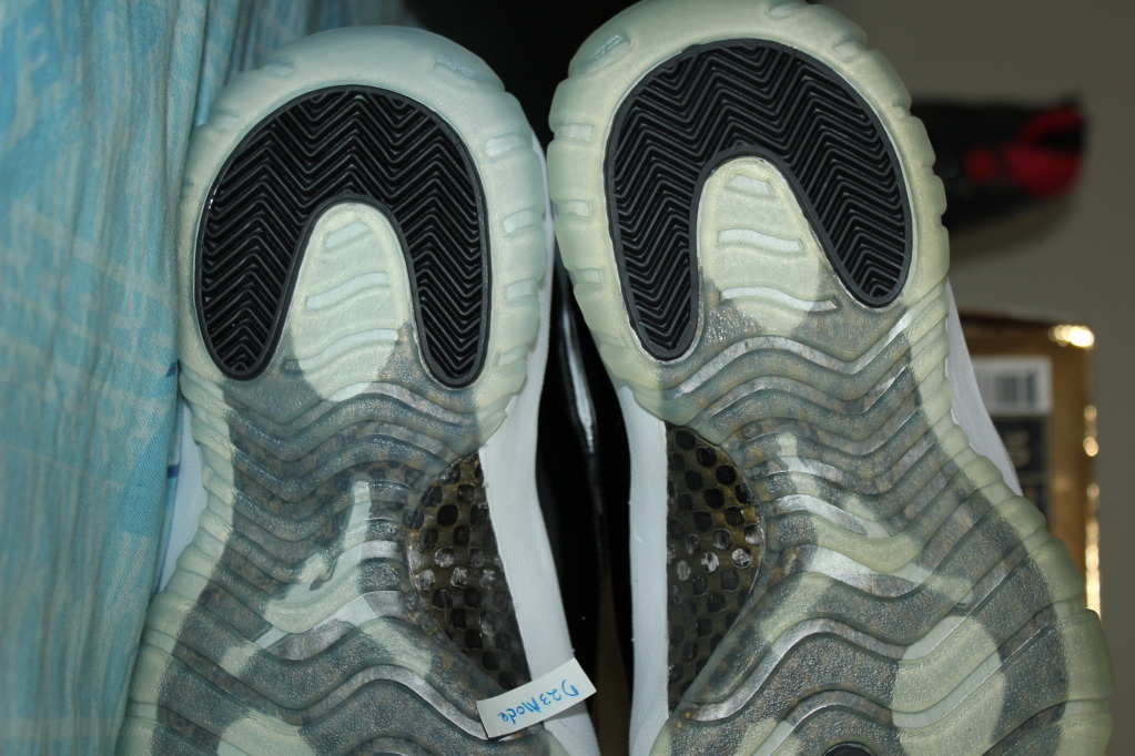 Air Jordan Xi Dmp Gold Eyelets Samples 02