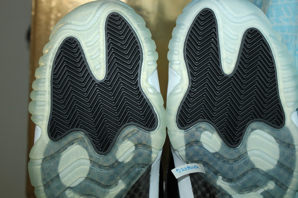 Air Jordan Xi Dmp Gold Eyelets Samples 03