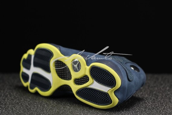 Air Jordan Xiii Squadron Blue Detailed Images 17