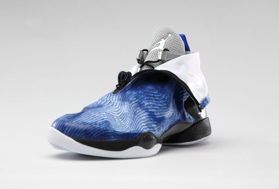 Air Jordan Xx8 Blue Camo 04