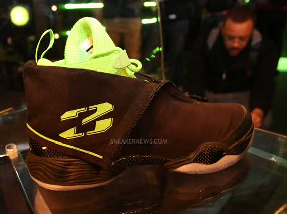 Air Jordan 28 Unzipped