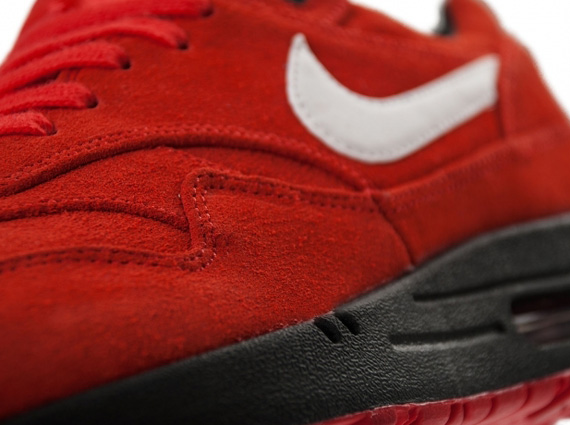 Nike Air Max 1 "Pimento"