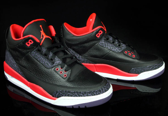 Crimson Jordan 3 5