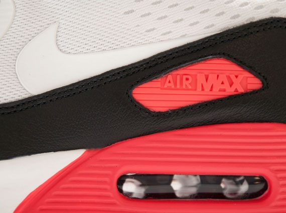 Nike Air Max 90 Engineered Mesh “Infrared”