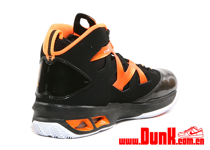 Jordan Melo M9 Black Bright Citrus 4