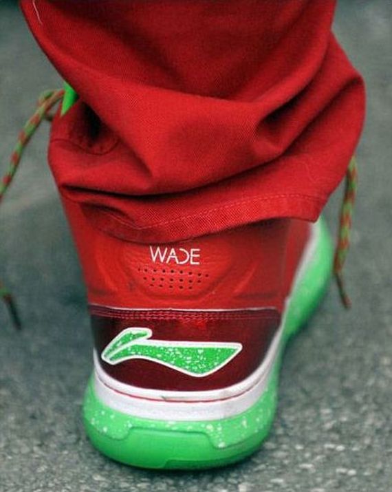 Li Ning Way Of Wade Christmas Pe 02