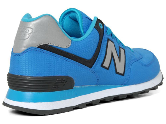 New Balance 574 Windbreaker Pack Blue 1