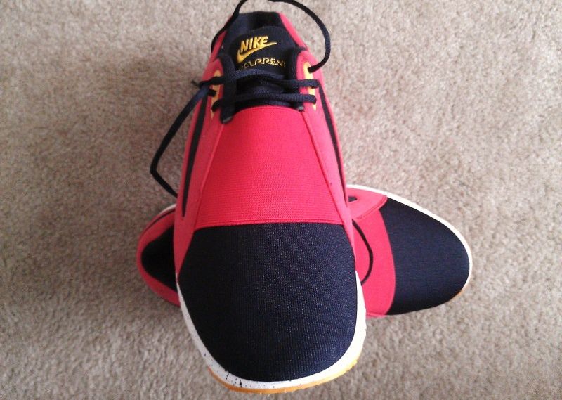 Nike Air Current University Red Sample 07