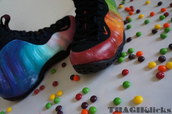 Nike Air Foamposite One Skittles Galaxy 03