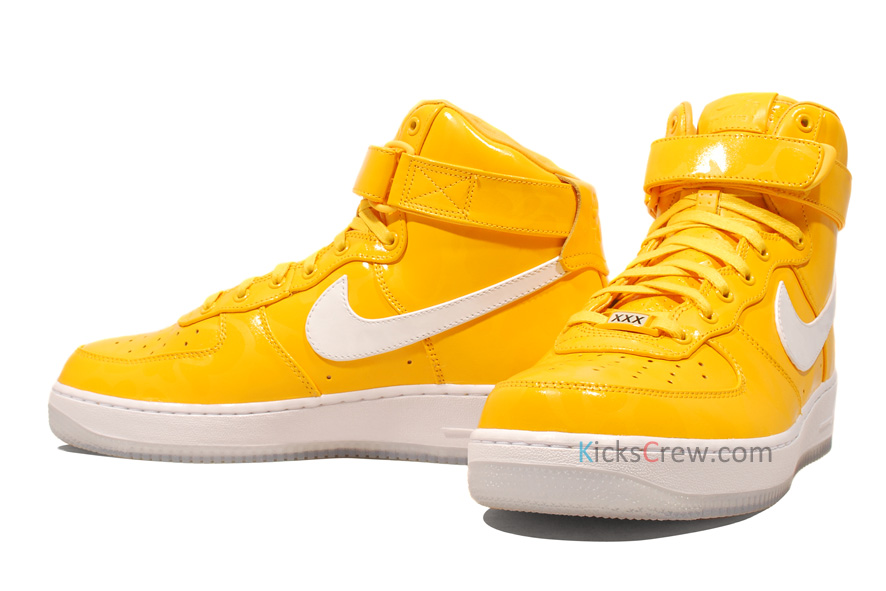 Nike Air Force 1 High Cmft Premium Qs University Gold 2