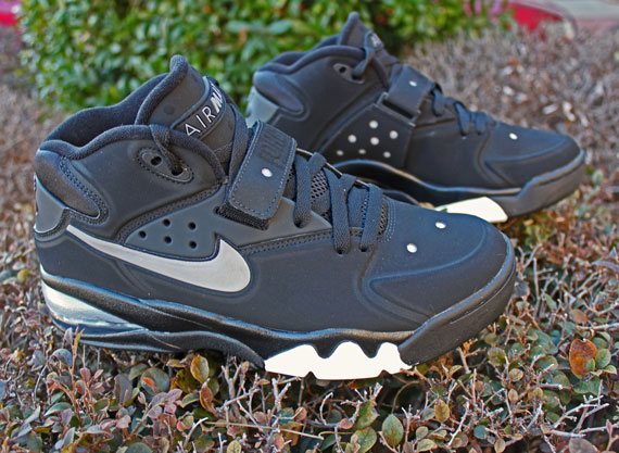 Nike Air Force Max 2013 Retro 2