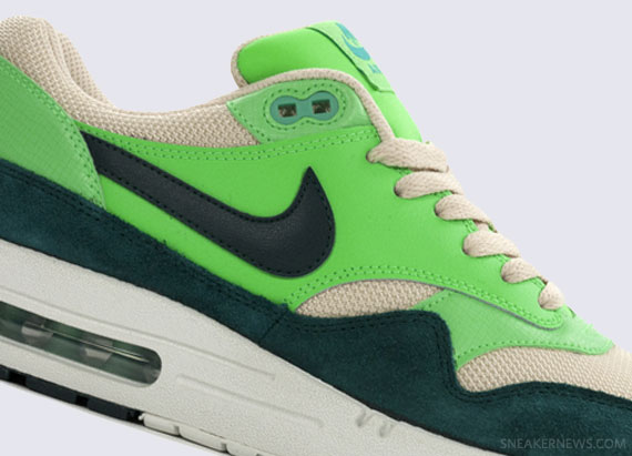 Nike Air Max 1 Essential "Atomic Teal"