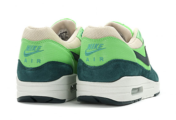 Nike Air Max 1 Essential Atomic Teal 4