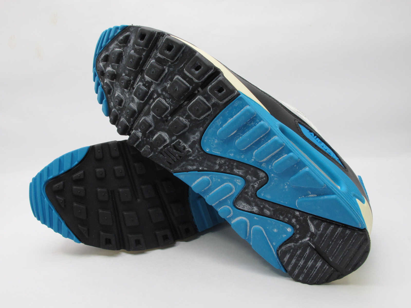 Nike Air Max 90 Vntg Laser Blue 01