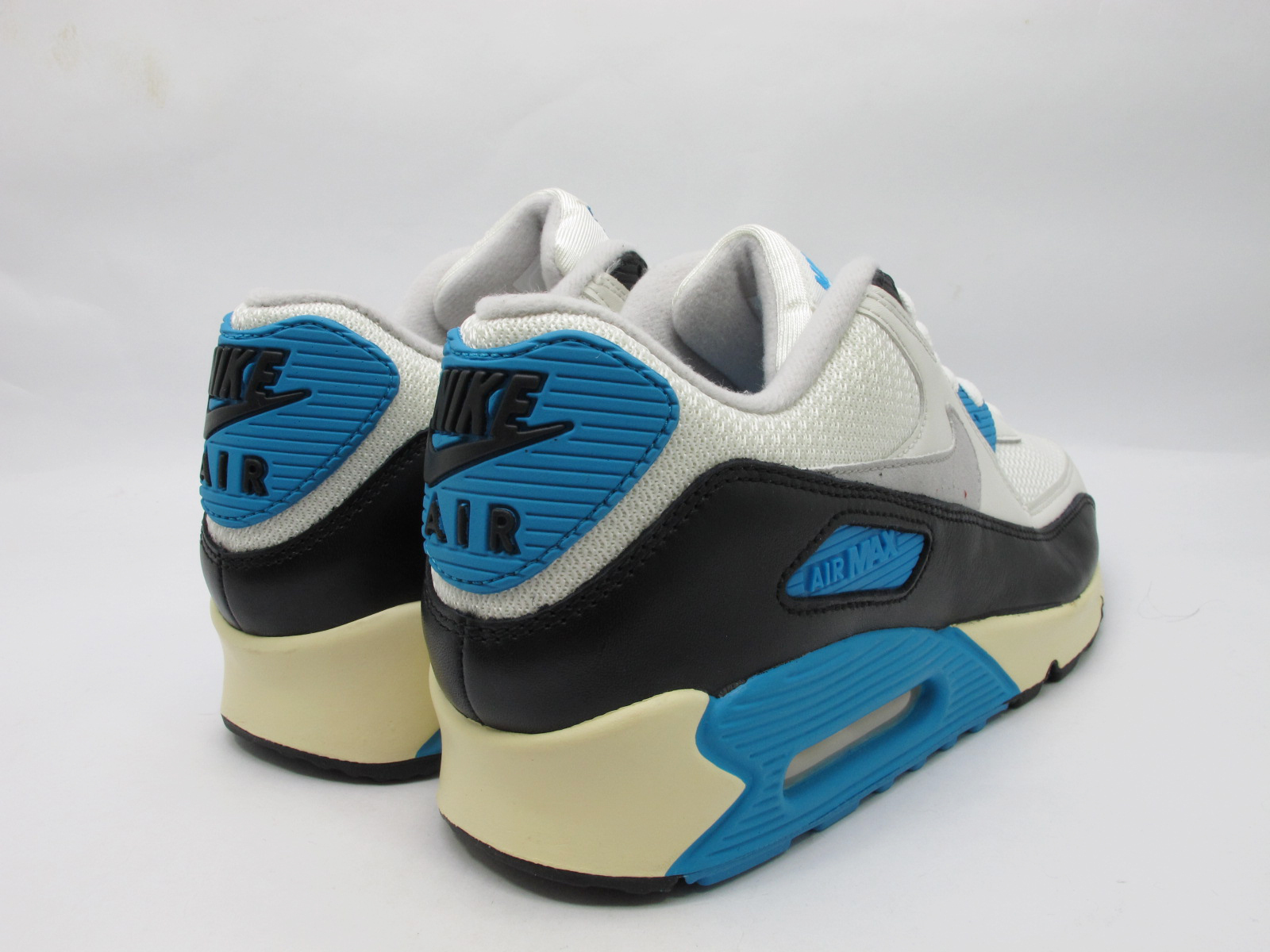 Nike Air Max 90 Vntg Laser Blue 04