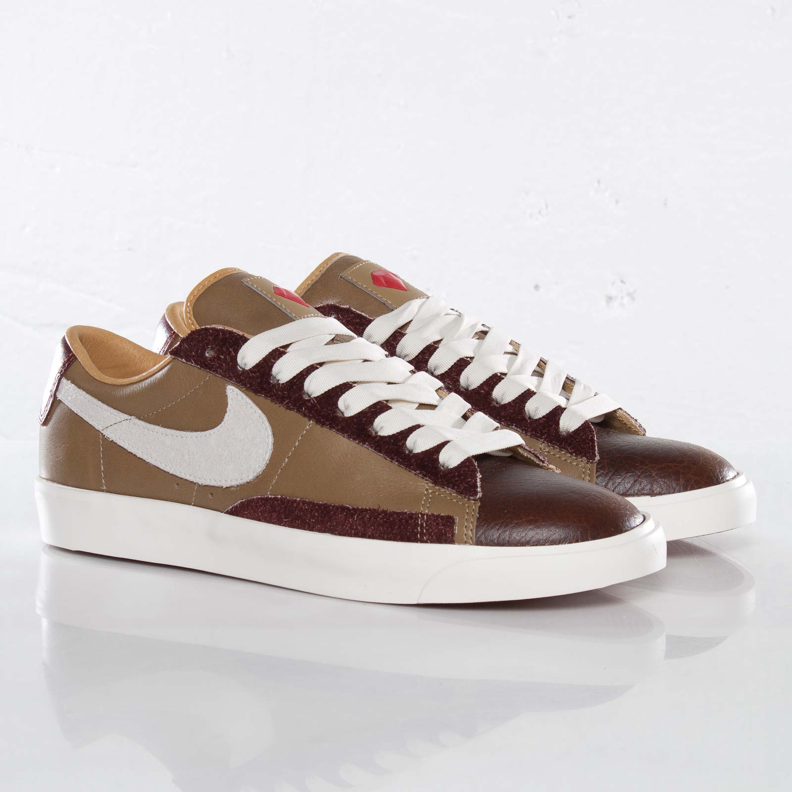 Nike Blazer Vntg Leather Quickstrike Pack 131