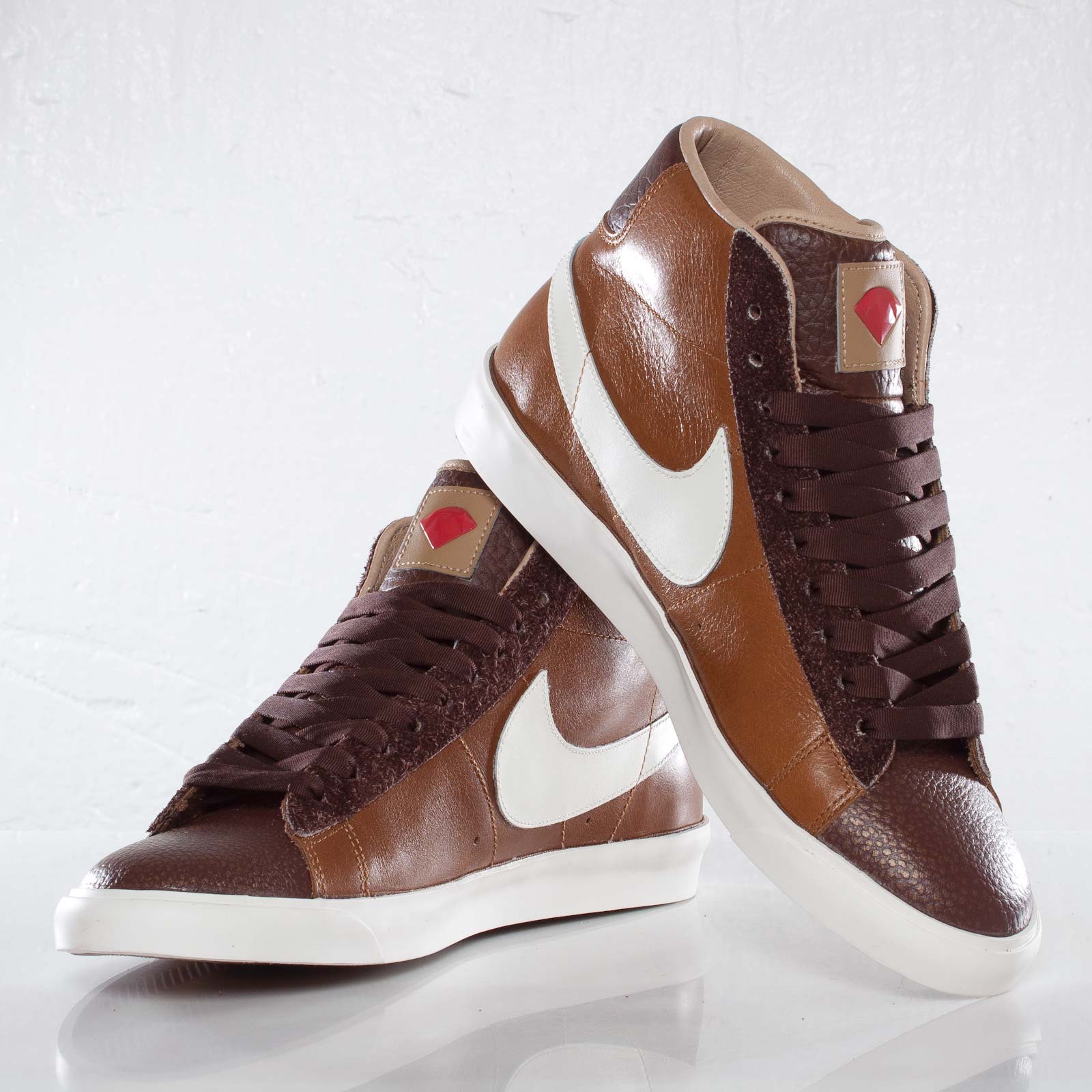 Nike Blazer Vntg Leather Quickstrike Pack 5