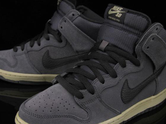 Nike Dunk High Sb Anthracite Matte Olive 1