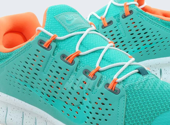 Nike Free Powerlines+ II “Atomic Teal”