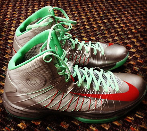 Nike Hyperdunk Christmas Pe