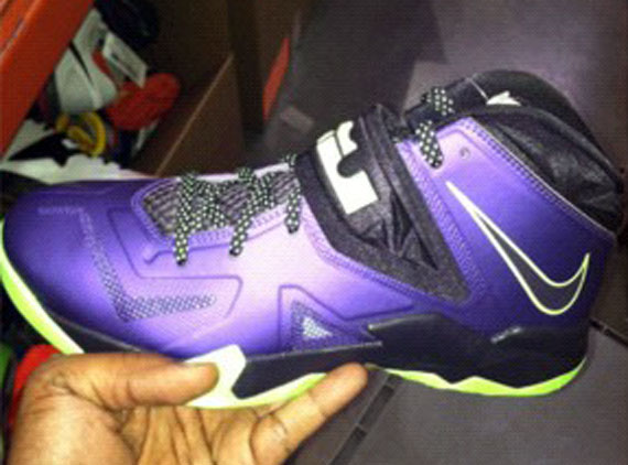 Nike Lebron Soldier Vii 1