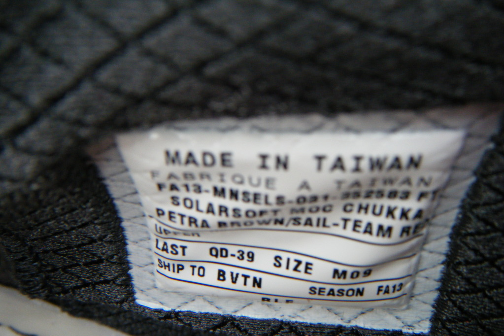 Nike Solarsoft Moccasin Chukka 01
