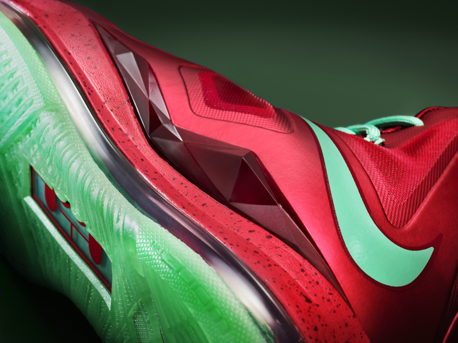 Nike Unveils Christmas 2012 6