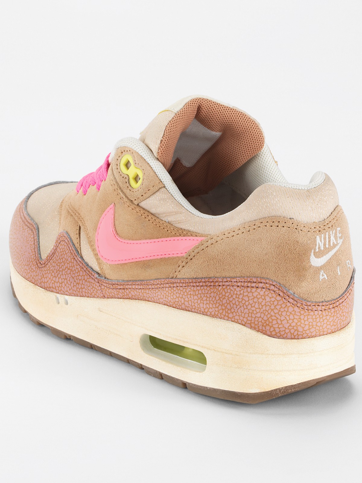 Nike Wmns Air Max 1 Metallic Pink 3