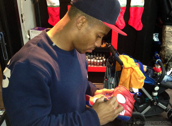 Nike Zoom Rookie Customs For Victor Cruz 2