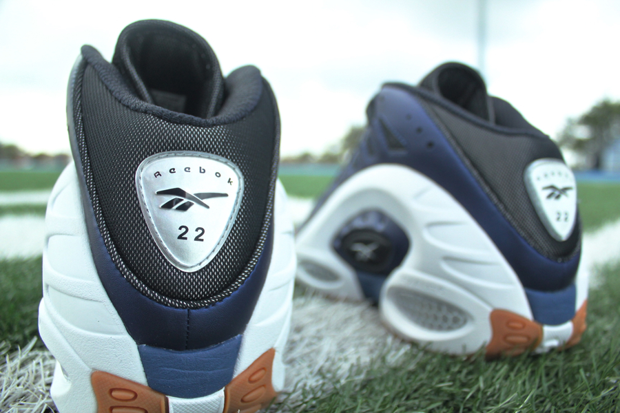 Reebok Es22 Available 5