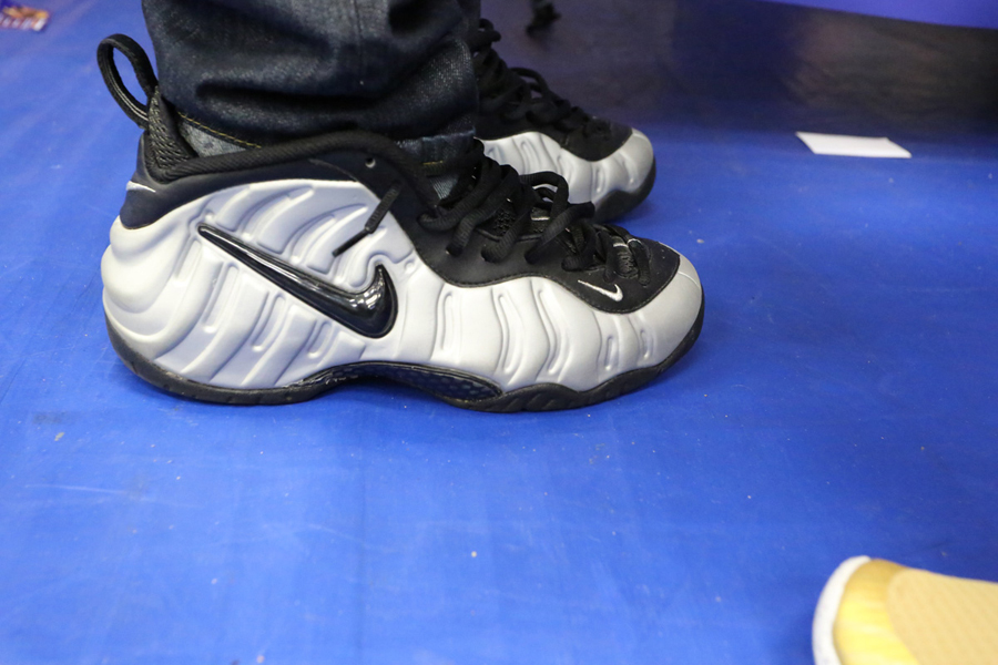 Sneaker Con Charlotte December 2012 Feet Recap 002