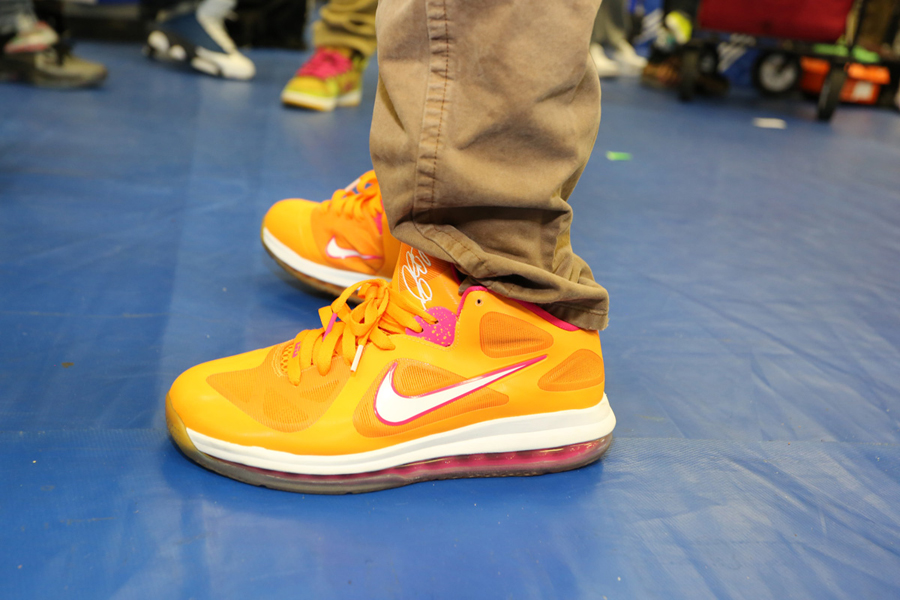 Sneaker Con Charlotte December 2012 Feet Recap 008