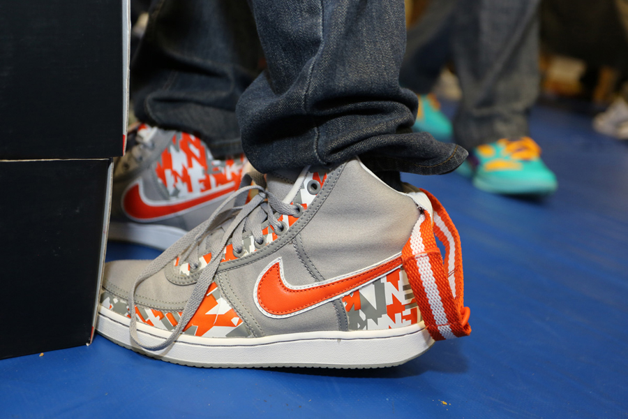 Sneaker Con Charlotte December 2012 Feet Recap 049