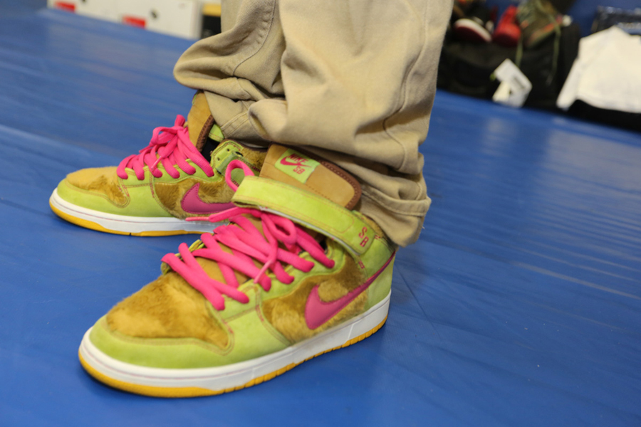 Sneaker Con Charlotte December 2012 Feet Recap 073