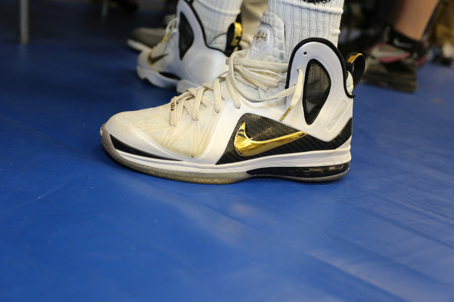 Sneaker Con Charlotte December 2012 Feet Recap 136