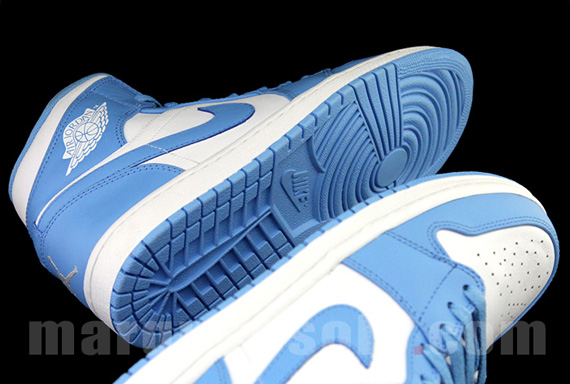 Unc Air Jordan 1 Mid 2013 2