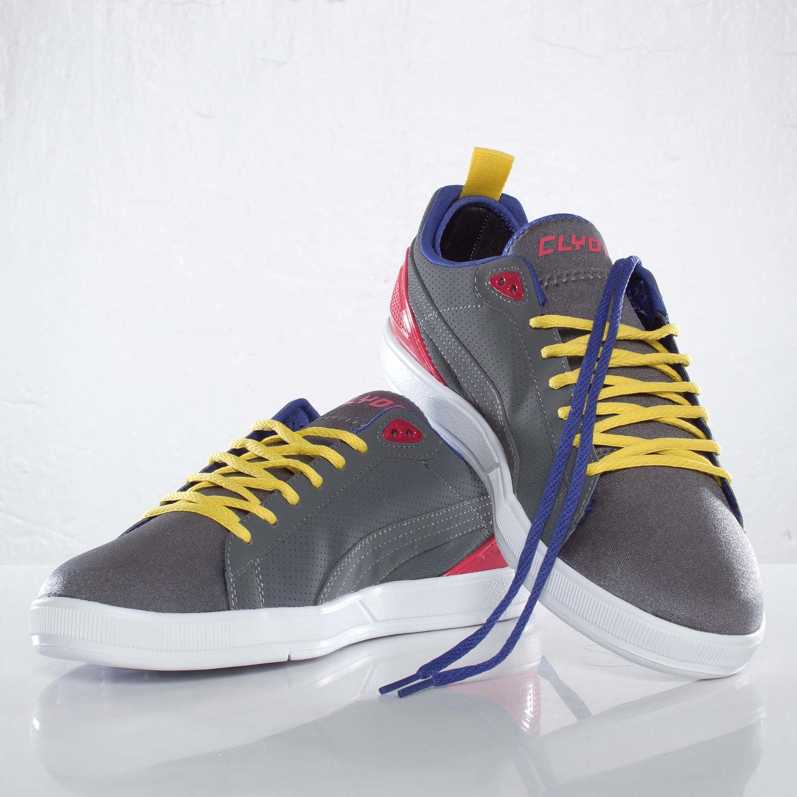 Undftd Puma Future Clyde 16