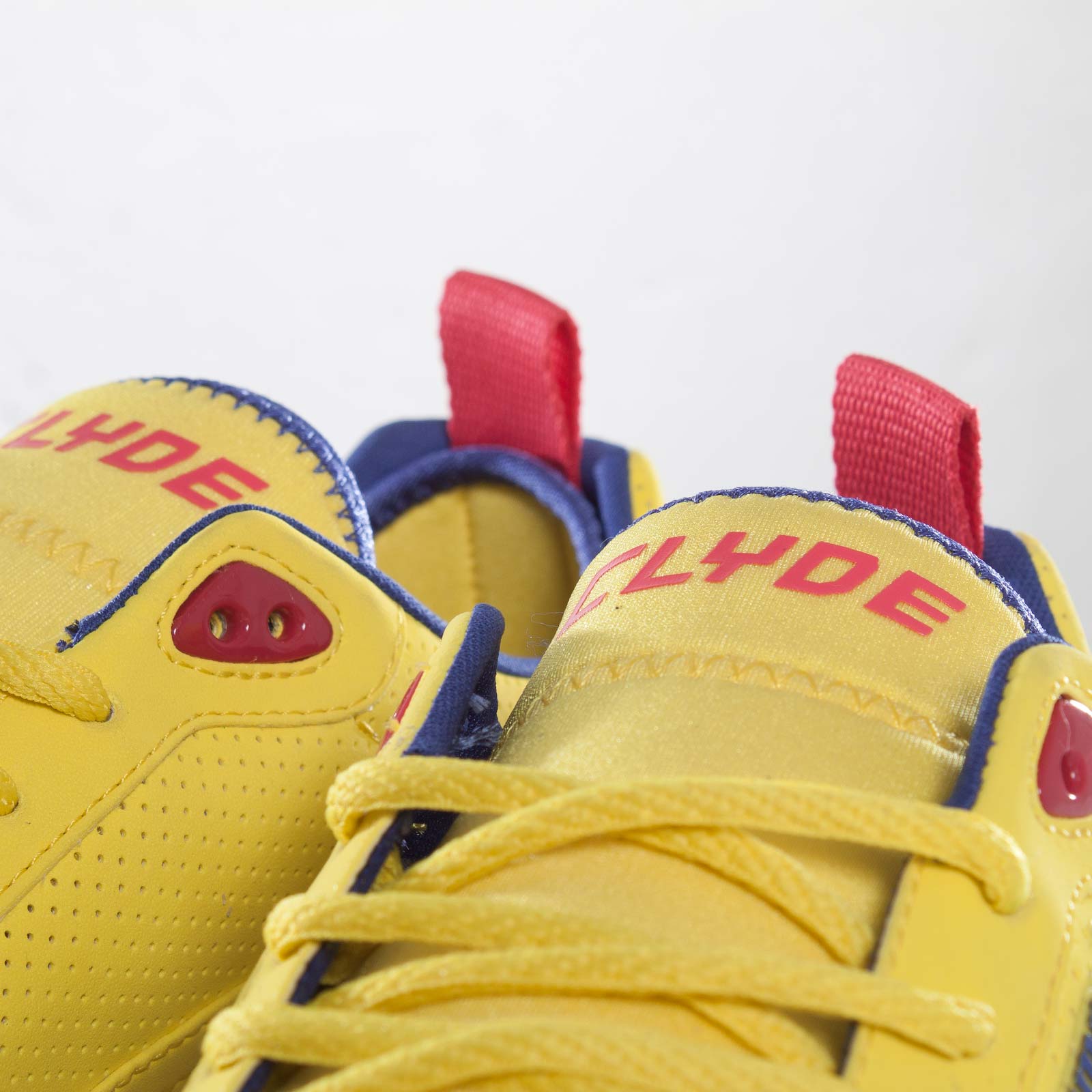 Undftd Puma Future Clyde 7