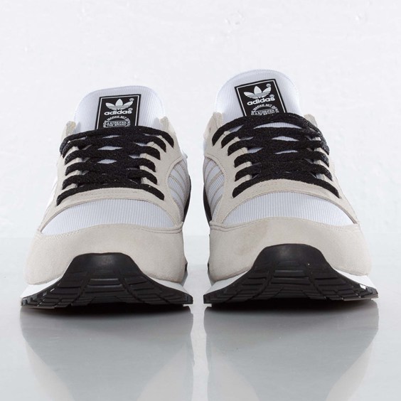 Adidas Originals Phantom White Black 3