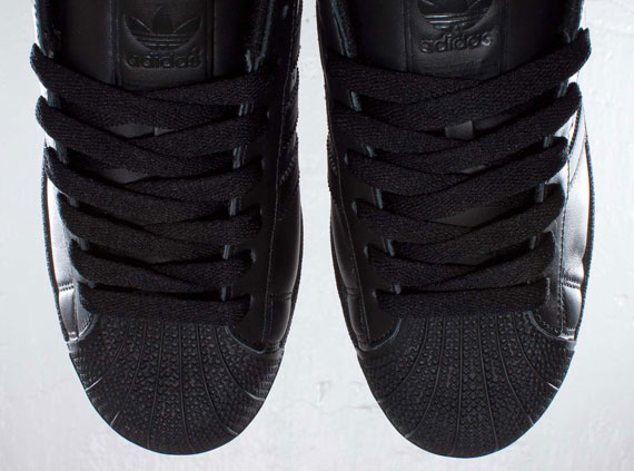 adidas Originals Superstar II “Blackout”