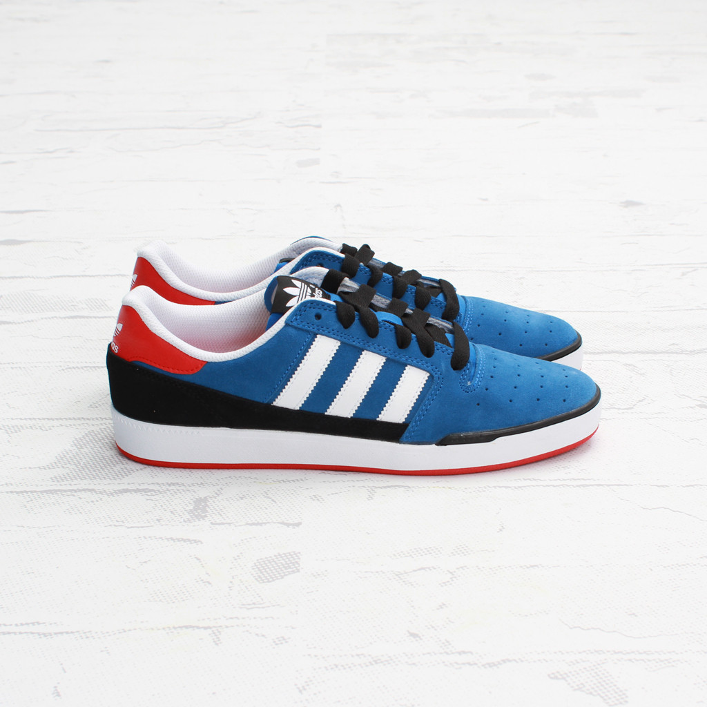 Adidas Skateboarding Pitch 1