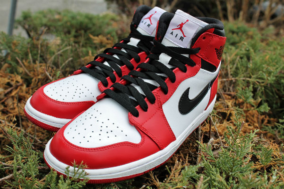 Air Jordan 1 Bulls Retro 0