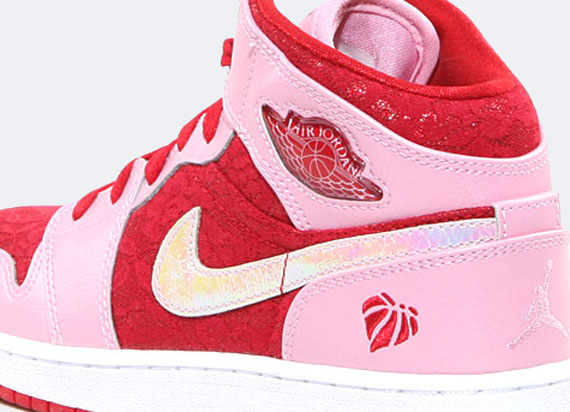 Air Jordan 1 Mid Premium Gs Valentines Day 1