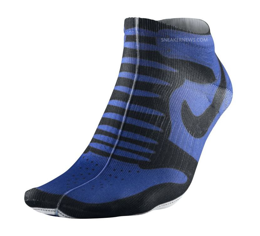 Air Jordan 1 Royal Socks 02