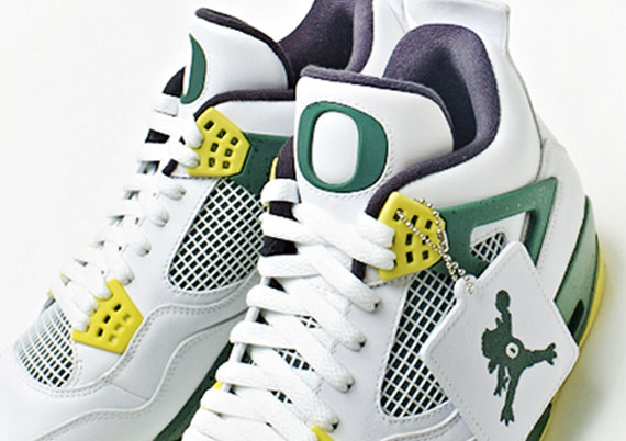 Air Jordan IV “Jump Duck” Oregon PE