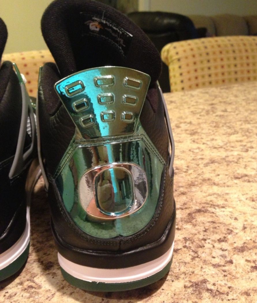 Air Jordan Iv Oregon Available On Ebay 04