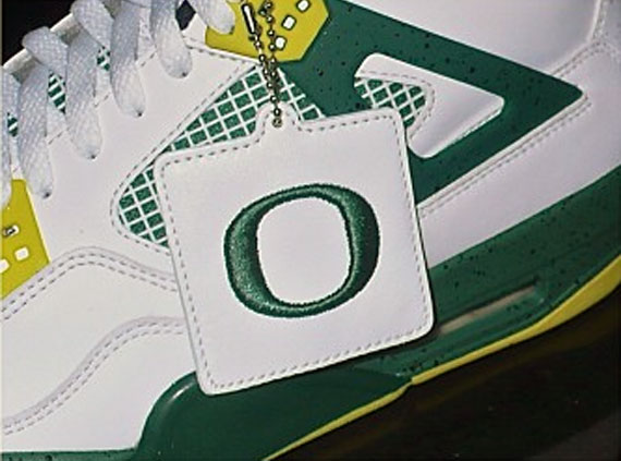 Air Jordan IV "Oregon Duckman" PE