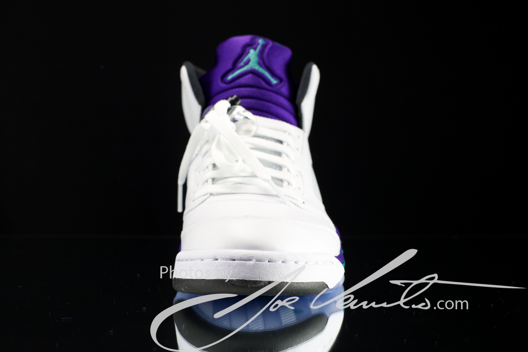 Air Jordan V Grape Detailed Images 4
