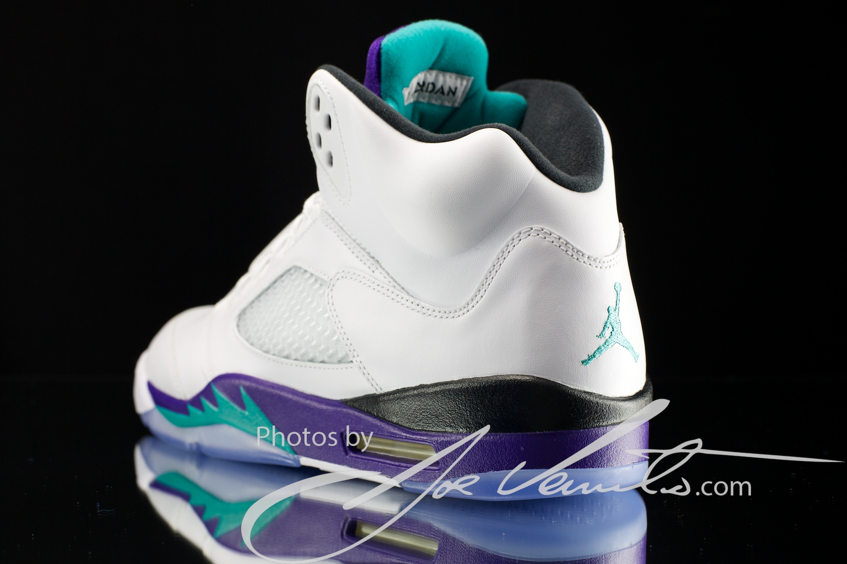 Air Jordan V Grape Detailed Images 8